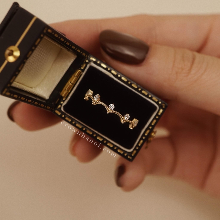 ARCH CROWN RING