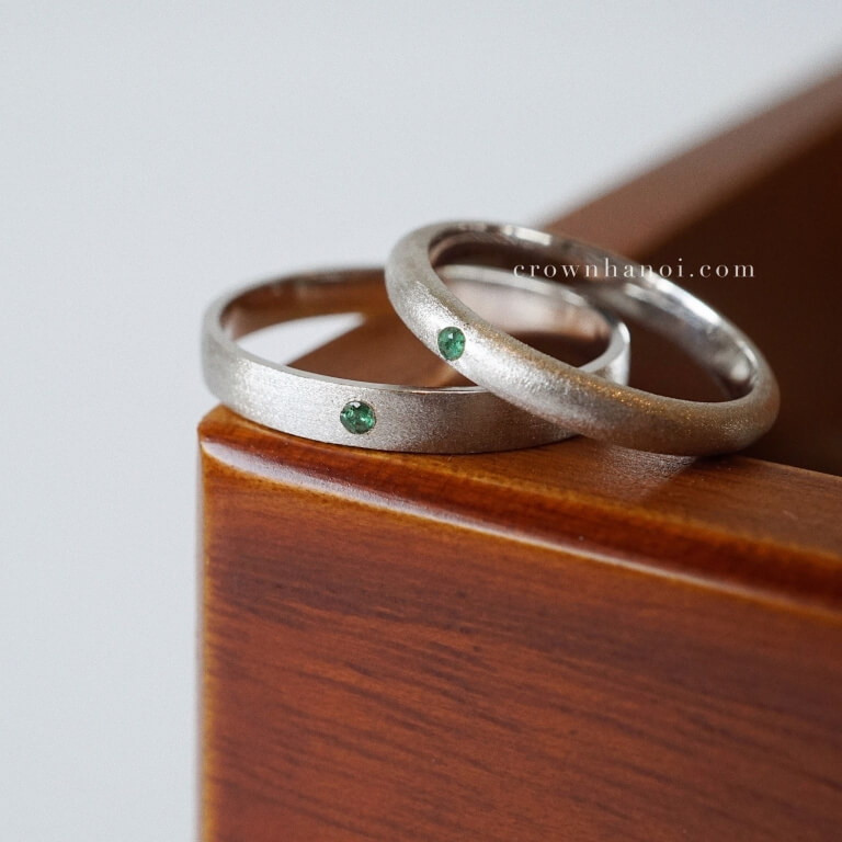 EMERALD BAND RING & EMERALD UNO RING