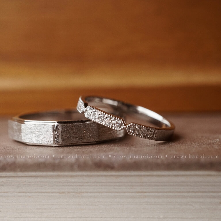 DECAGON BAND RING & FRENCH PAVE RING