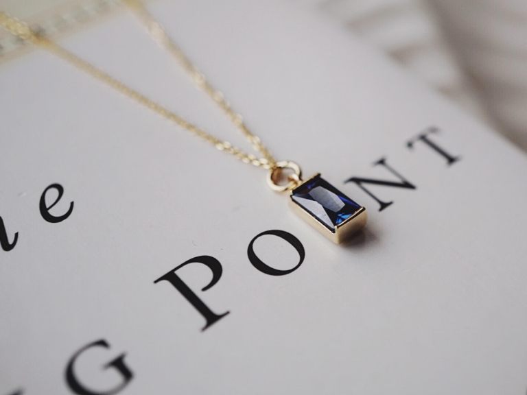 Alternative view of VERTICAL RECTANGLE STONE NECKLACE