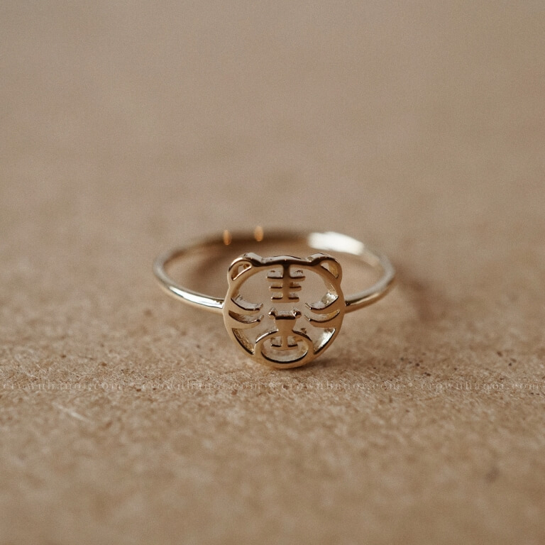 ZODIAC SKINNY RING