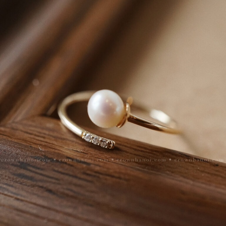 PEARL OPEN STONE RING
