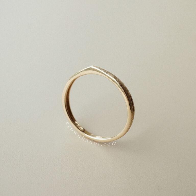 PEAK RING