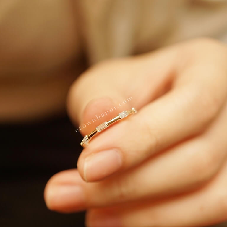 RECTANGLE ALTERNATE SKINNY RING